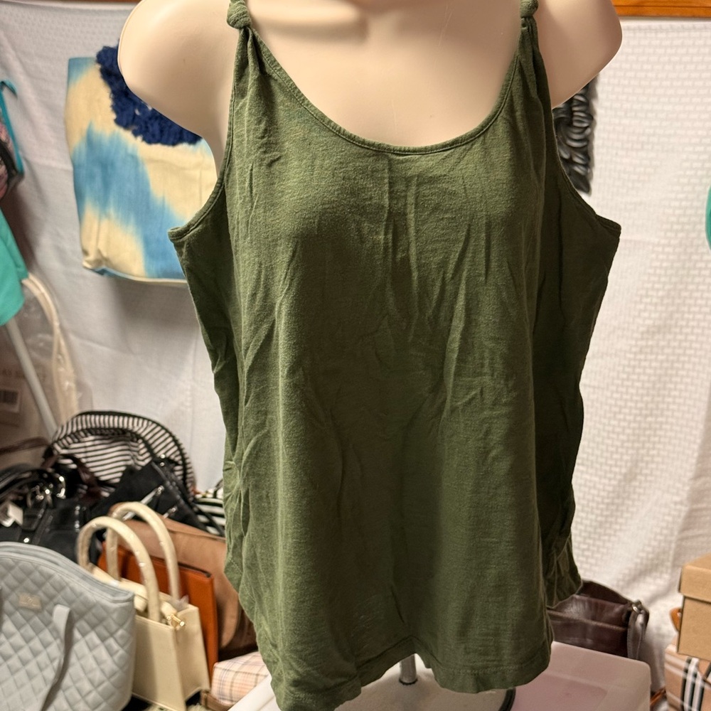 Time and Tru Forest Green Women's Tank Top